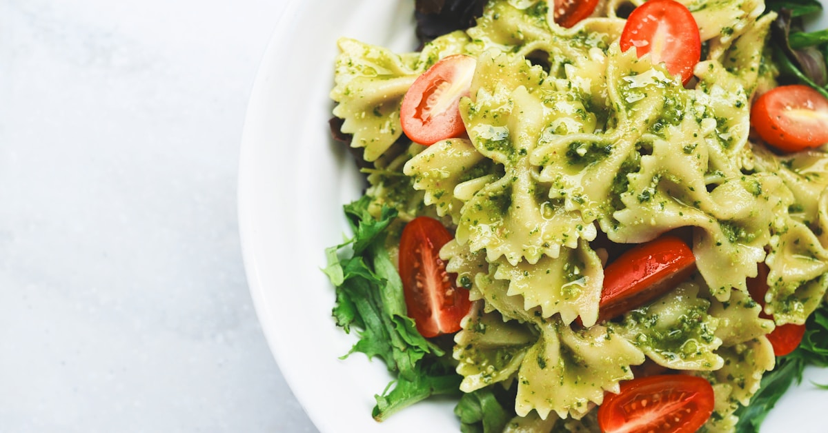 Farfalle pasta ready to become crispy pasta chips